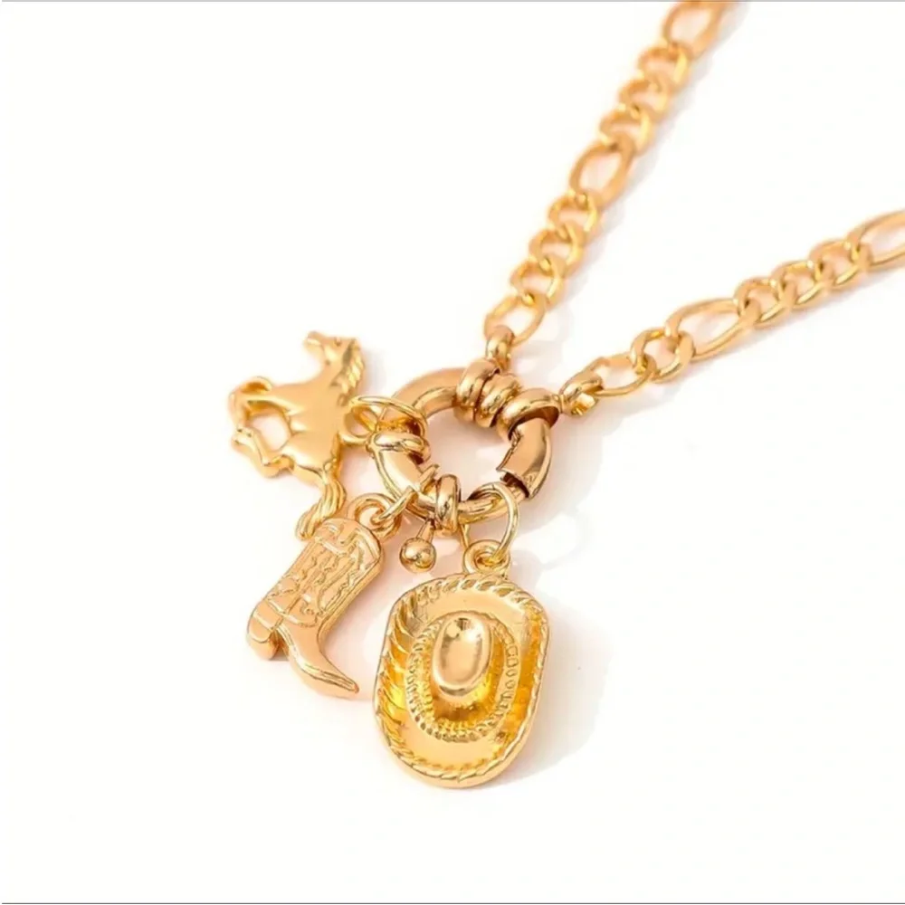 NWOT Urban Outfitters Gold Western Charm Necklace